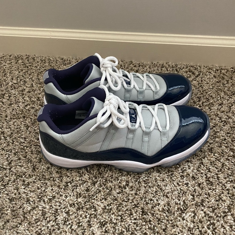 Men’s Nike Air Jordan 11 Retro Low